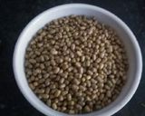 મઠની ઘુઘની (Moth Ghugni Recipe In Gujarati) રેસીપી સ્ટેપ1ફોટો