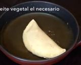Foto del paso 3 de la receta: Dobladitas de queso con loroco