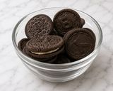 Foto langkah ke 1 dari resep Oreo Chocolate Cheese Dessert Box | Budget friendly.