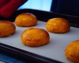A picture of step 8 of Cream Cheese Filled Sweet Pumpkin Cakes.