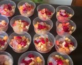 Foto langkah ke 4 dari resep Sup Buah Kuah Krimer.