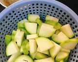 Hình bước làm 1 của món Canh Bí Xanh Nấu Tôm