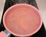 Foto langkah ke 2 dari resep Manisan Kolang Kaling Sirup Melon.