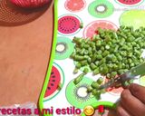 Foto del paso 1 de la receta: Ejotes con huevo ala mexicana