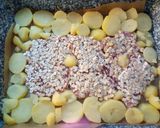 Tepsis karaj, zabpehelybe hempergetve, krumpli körettel recept fázis 4 fotója