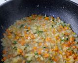 Foto langkah ke 4 dari resep Isian Risol atau pastel.