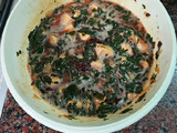 Tortilla de pollo y hojas de remolachas