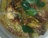 Foto langkah ke 3 dari resep Ayam goreng sereh daun kari.