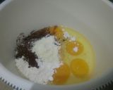 Foto langkah ke 1 dari resep Bolu Gulung Coklat Ekonomis.