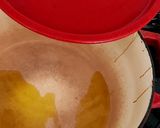 A picture of step 1 of Simple Curried Chicken Thighs.