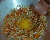 Foto langkah ke 3 dari resep Orak arik wortel taoge.