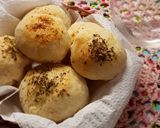 Foto del paso 7 de la receta: Pan tiernizados con un toque de orégano, ají y jengibre"