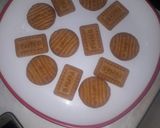 A picture of step 2 of Biscuits canapes.
