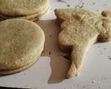 Foto del paso 2 de la receta: Galletitas de Halloween!! De masa de jengibre y decoración de glasé!!