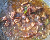 Foto langkah ke 5 dari resep Cumi Asin Pedas.