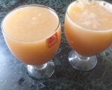 मिक्स फ्रुट जूस (Mixed Fruit Juice Recipe in Hindi) रेसिपी चरण 2 फोटो
