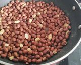 मूंगफली चिक्की (moongfali chikki recipe in Hindi) रेसिपी चरण 1 फोटो