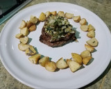Foto del paso 8 de la receta: Filete de res al perejil con papas rústicas