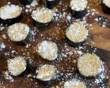 A picture of step 4 of Crispy Enoki Rolls.
