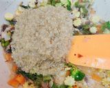 A picture of step 3 of Baked quinoa rissotto with mushroom sauce and assorted veggies.