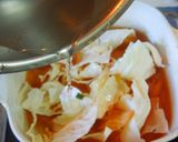 A picture of step 4 of Personal Vegetable Hot Pot.