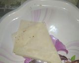 A picture of step 2 of Aloo samosa.