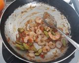 Foto langkah ke 5 dari resep Nasi sambal udang pete.