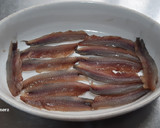 Foto del paso 1 de la receta: Boquerones en vinagre y ensalada de atún