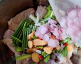 Foto langkah ke 2 dari resep 488. Ayam Kukus Hongkong.