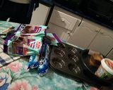 Foto del paso 2 de la receta: Torta de brownie cubierta manjar oreo