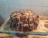 Foto del paso 11 de la receta: Torta deleite con triple rellenos decorada con ganache de chocolate blanco y frambuesas