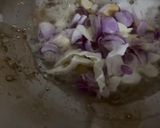 Foto langkah ke 3 dari resep Oseng soun telur puyuh cabai hijau.