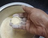 முந்திரி கொத்து (Munthiri koththu recipe in tamil) ரெசிபி ஸ்டேப் 2 புகைப்படம்
