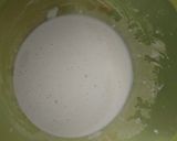Foto langkah ke 2 dari resep Omelete Bayam.