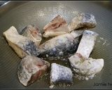 【當令食鮮】蒜燒烏魚煲的食譜步驟2照片