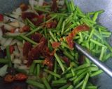 Foto langkah ke 3 dari resep Tumis kangkung orisinal.