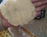 A picture of step 3 of Aloo chanp.