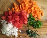Foto del paso 1 de la receta: Sopa de lentejas con romero