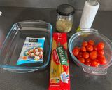 Une image de l'étape 1 de Spaghettis feta et tomates cerises.