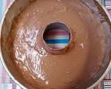 Foto langkah ke 4 dari resep Bolu coklat kukus.
