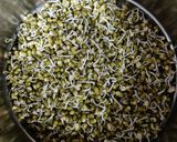 A picture of step 1 of Sprouts khichdi.