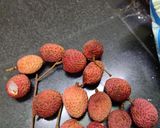 A picture of step 1 of Litchi ice cream.