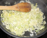 Foto del paso 4 de la receta: Quiche de calabacín con puerro