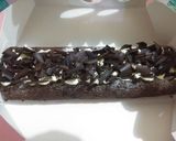 Foto langkah ke 5 dari resep Black Forest Roll Cake.