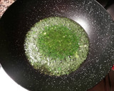 Foto del paso 4 de la receta: Almejas en salsa de ajos, perejil con un toques de salsa thai