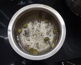 A picture of step 1 of Special elaichi chai.