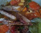 Foto langkah ke 2 dari resep Ikan Tongkol Saus Tomat.