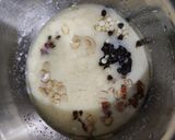 A picture of step 4 of Plum Cake.