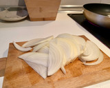Foto del paso 1 de la receta: Cebolla caramelizada 🧅