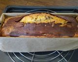 A picture of step 8 of Topfkuchen / butter pound cake.